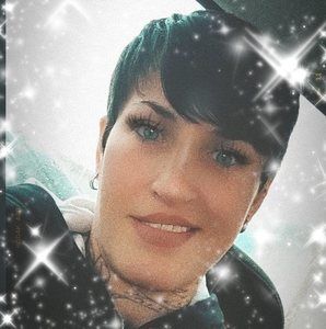 Meet your Posher, Marlena